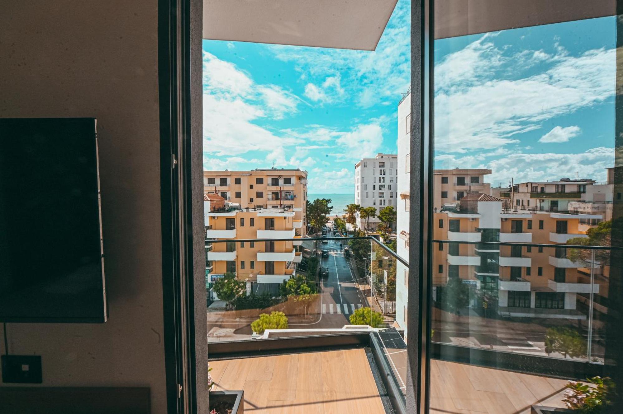 La Onda Hotel Durres Exterior photo